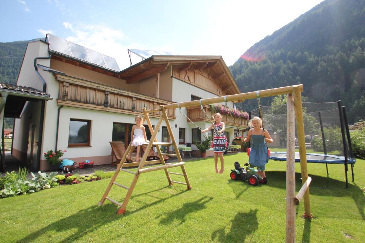 Landhaus Zell Langenfeld Bagian luar foto