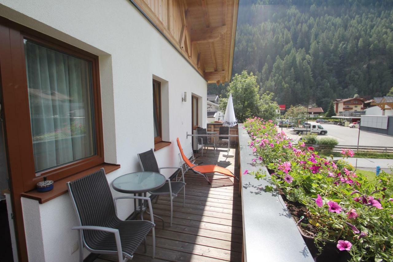 Landhaus Zell Langenfeld Bagian luar foto